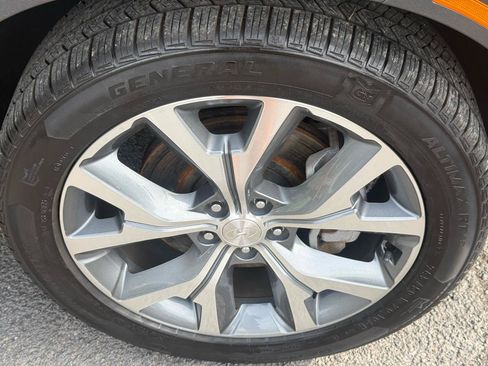 Used 2020 Hyundai Palisade SEL w/ Convenience Package FWD image 30