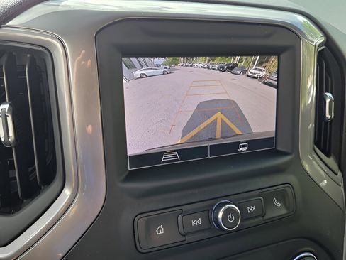 Used 2023 Chevrolet Silverado 1500 Custom AWD/4WD image 19
