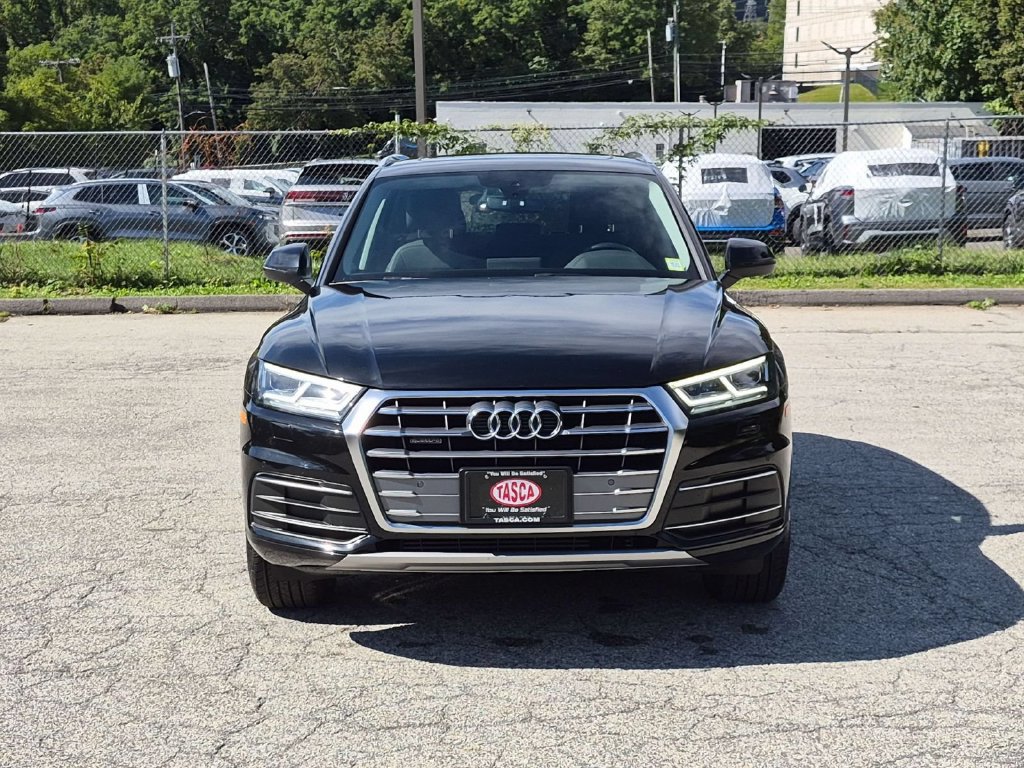 Used 2019 Audi Q5 2.0T Premium Plus w/ Premium Plus Package AWD/4WD image 11