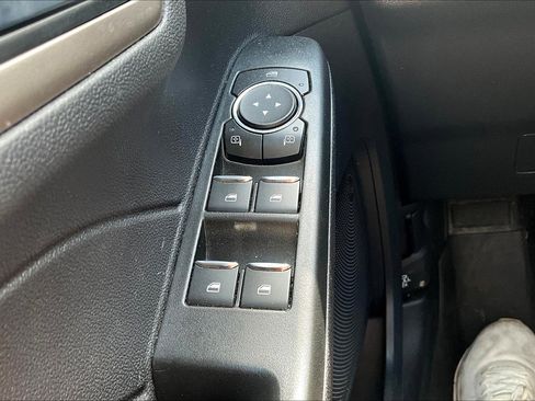 Used 2022 Ford Escape SEL w/ Technology Package image 34