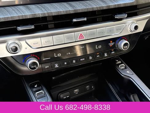 Used 2025 Kia Telluride EX w/ EX Captain's Chair Package FWD image 26