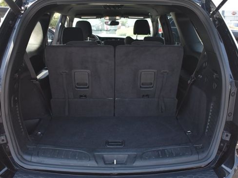 Used 2023 Dodge Durango GT RWD image 19