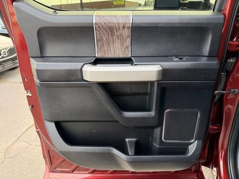 Used 2017 Ford F250 Lariat w/ Lariat Value Package AWD/4WD image 22