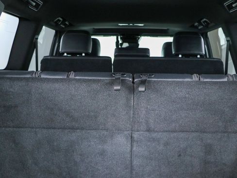 Used 2024 Lexus GX 550 w/ Accessory Package (Z1) AWD/4WD image 32