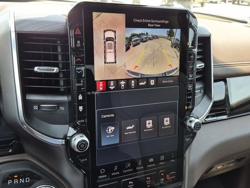 New 2026 RAM 1500 Laramie AWD/4WD image 25