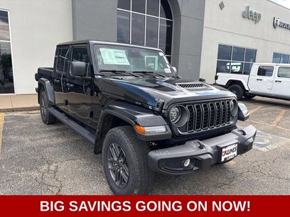 New 2026 Jeep Gladiator Sport