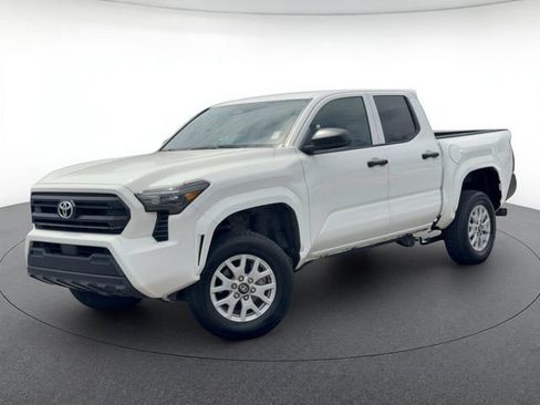 Used 2024 Toyota Tacoma SR RWD image 1