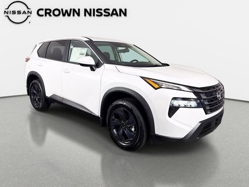 New 2026 Nissan Rogue SV FWD image 3