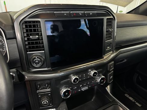 Used 2022 Ford F150 XLT w/ Equipment Group 302A High AWD/4WD image 18