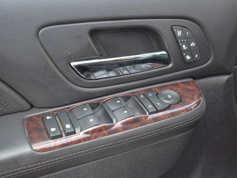 Used 2014 GMC Sierra 2500 Denali AWD/4WD image 23