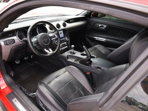 Used 2019 Ford Mustang GT Premium w/ Black Accent Package RWD image 21