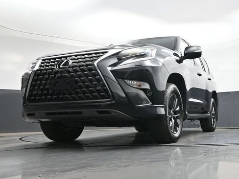Used 2023 Lexus GX 460 Premium w/ Premium Package AWD/4WD image 39