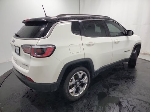 Used 2018 Jeep Compass Limited w/ Navigation Group image 9