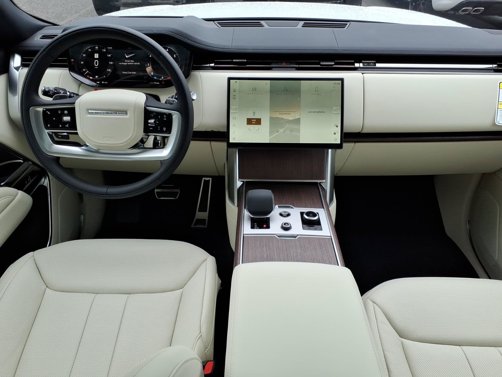 New 2027 Land Rover Range Rover Long Wheelbase SE AWD/4WD image 4