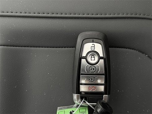 New 2026 Ford Expedition Max Active image 20