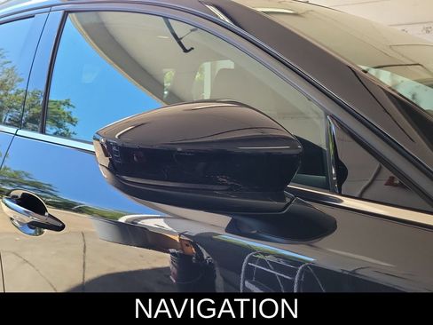 Used 2024 MAZDA CX-30 AWD 2.5 S w/ Premium Package image 3