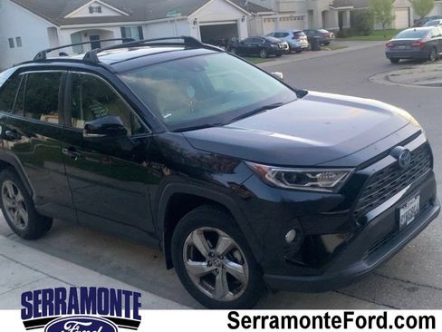 Used 2021 Toyota RAV4 XLE Premium AWD/4WD image 1