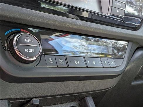 Used 2014 Toyota Corolla S FWD image 10