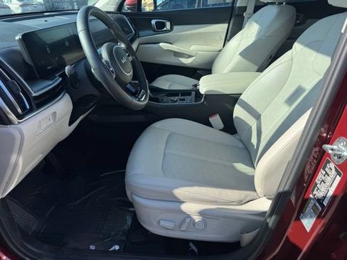 Certified 2024 Kia Sorento S AWD/4WD image 17
