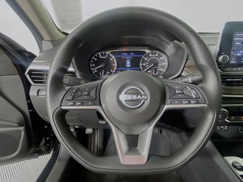 New 2026 Nissan Altima 2.5 SV FWD image 8