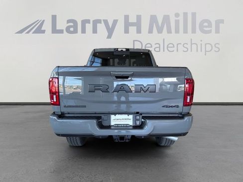 New 2026 RAM 2500 Laramie AWD/4WD image 4