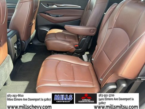 Used 2018 Buick Enclave Avenir w/ Trailering Package AWD/4WD image 18
