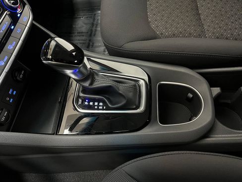 Used 2019 Hyundai Ioniq Blue FWD image 20