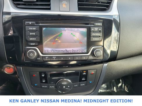 Used 2018 Nissan Sentra SR w/ SR Midnight Edition Package image 29