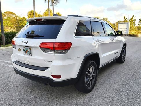 Used 2018 Jeep Grand Cherokee Laredo image 6