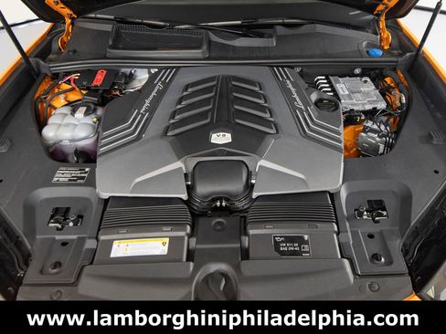 Used 2024 Lamborghini Urus S AWD/4WD image 51