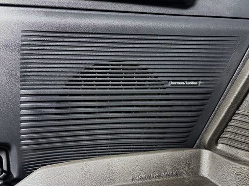 New 2026 Subaru Outback Touring XT image 35