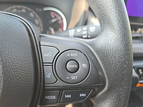 Certified 2024 Toyota RAV4 LE AWD/4WD image 20