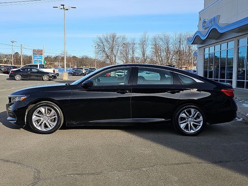 Used 2019 Honda Accord LX image 7
