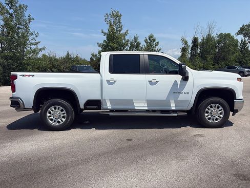 New 2026 Chevrolet Silverado 3500 LT w/ All Star Edition AWD/4WD image 7