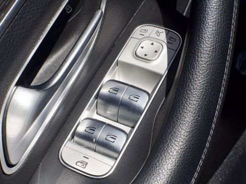 Used 2021 Mercedes-Benz GLE 350 4MATIC image 37