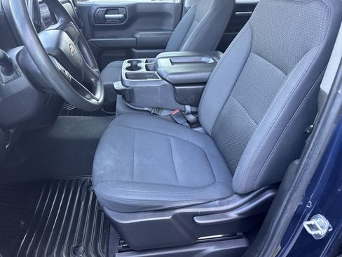 Used 2021 Chevrolet Silverado 1500 Custom AWD/4WD image 9