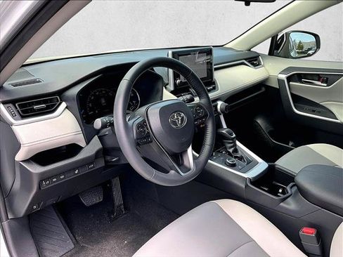 Used 2025 Toyota RAV4 XLE Premium w/ Weather Package AWD/4WD image 13