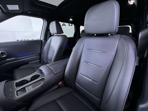 New 2026 Hyundai Palisade Calligraphy FWD image 12