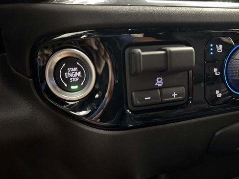 New 2025 Chevrolet Silverado 3500 High Country w/ Technology Package image 18