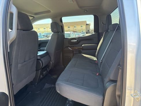 Used 2020 GMC Sierra 1500 SLE w/ SLE Value Package image 38