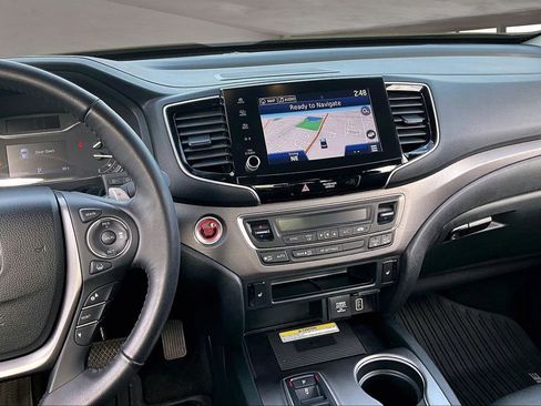 Used 2023 Honda Ridgeline RTL-E image 10