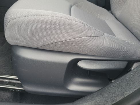 Used 2024 Toyota Corolla SE FWD image 20