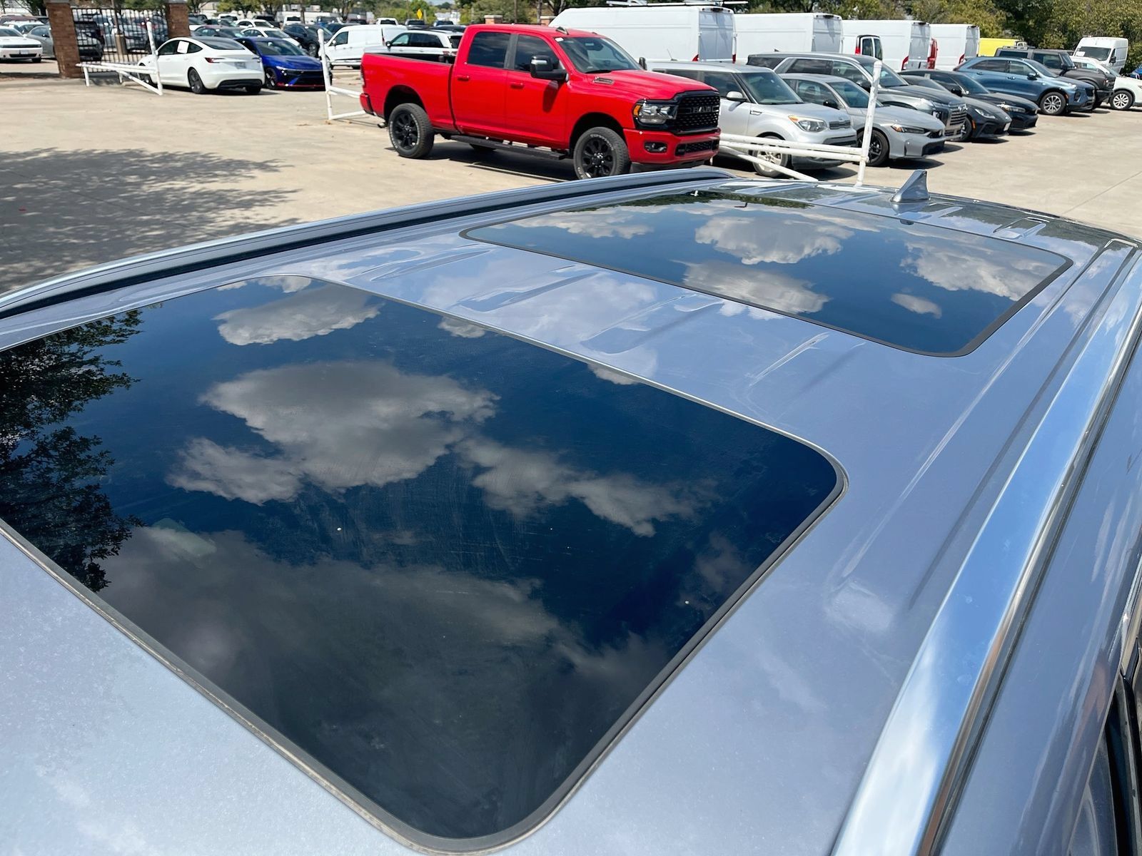 Used 2024 Kia Telluride SX FWD image 23