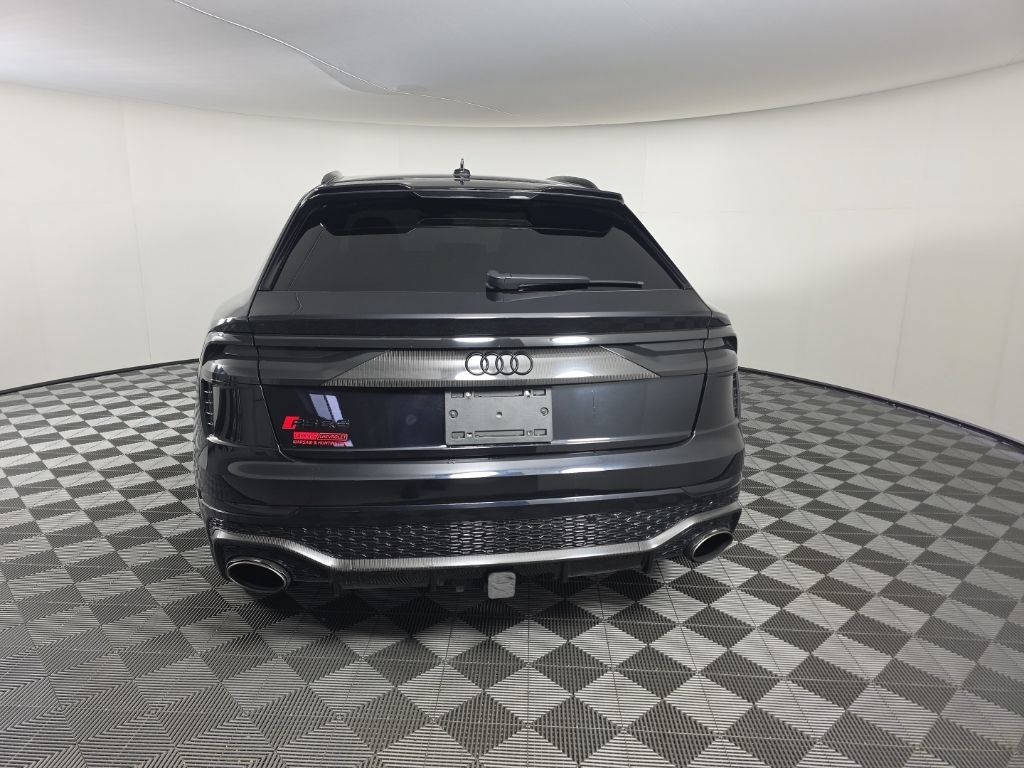 Used 2021 Audi RS Q8 w/ Carbon Optic Package AWD/4WD image 4