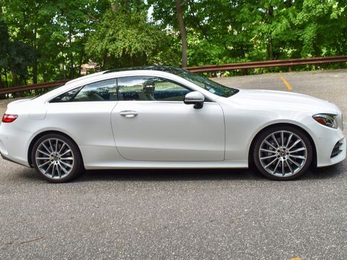 Used 2020 Mercedes-Benz E 450 Coupe w/ AMG Line image 9