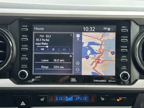 Used 2022 Toyota Tacoma Limited image 35