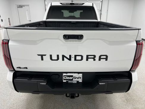 Used 2025 Toyota Tundra Limited w/ TRD Off-Road Package AWD/4WD image 9