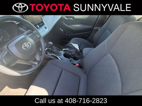 Used 2026 Toyota Corolla LE FWD image 3