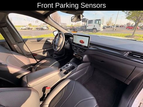 Used 2025 Ford Escape ST-Line Elite w/ Premium Technology Package image 17