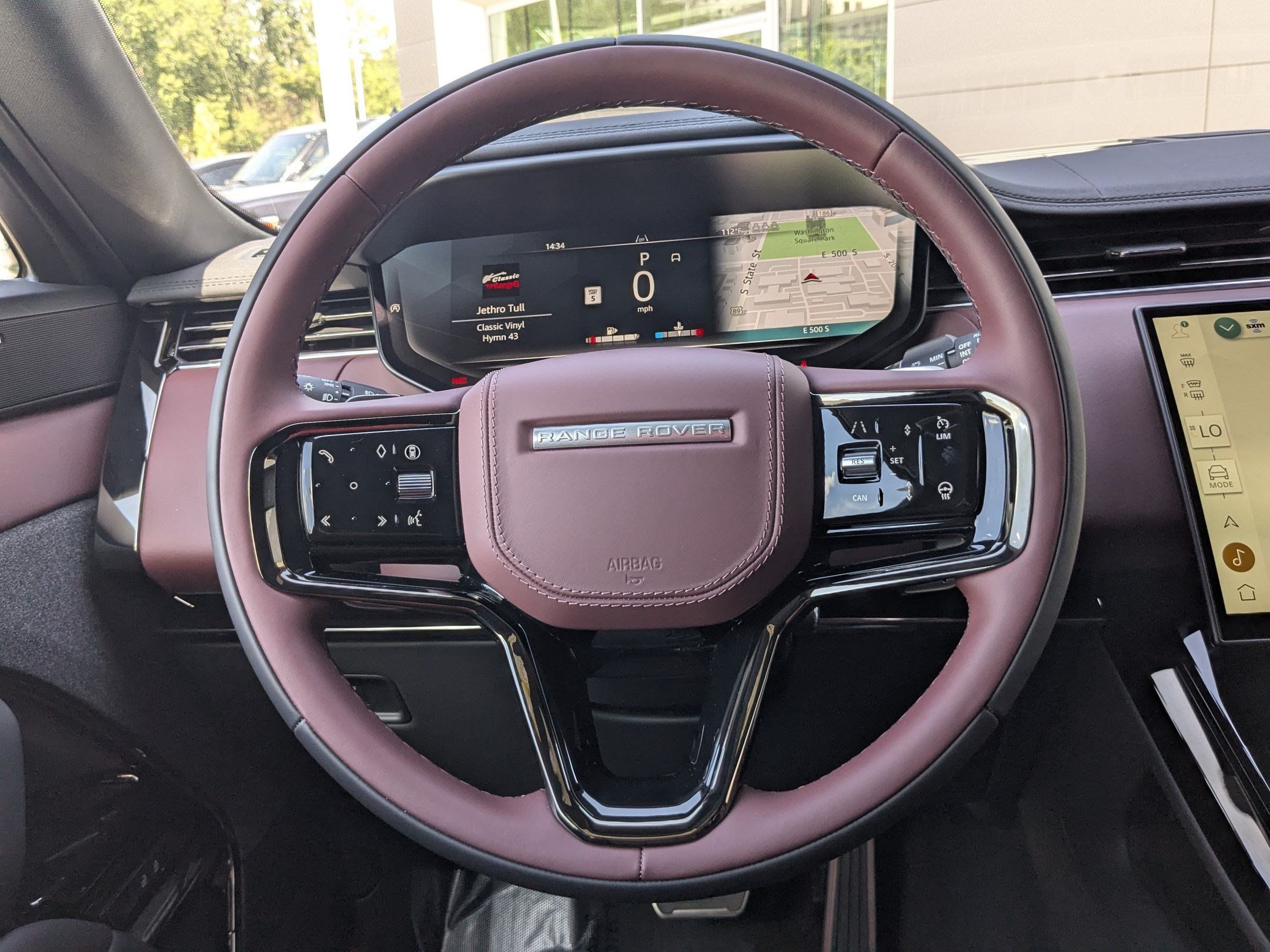 New 2026 Land Rover Range Rover Sport Dynamic SE AWD/4WD image 16